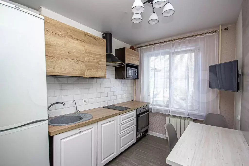 3-к. квартира, 60,4 м, 2/9 эт. - Фото 1
