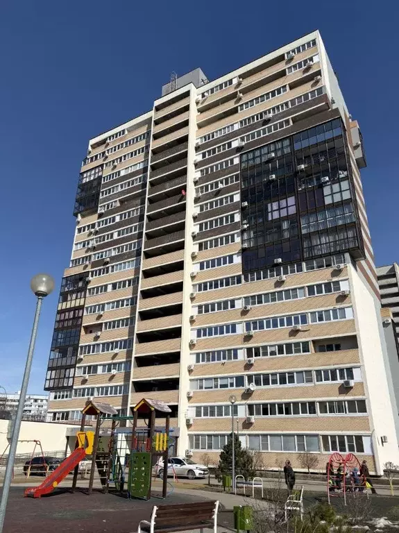 Студия Самарская область, Тольятти ул. 40 лет Победы, 51В (24.3 м) - Фото 1