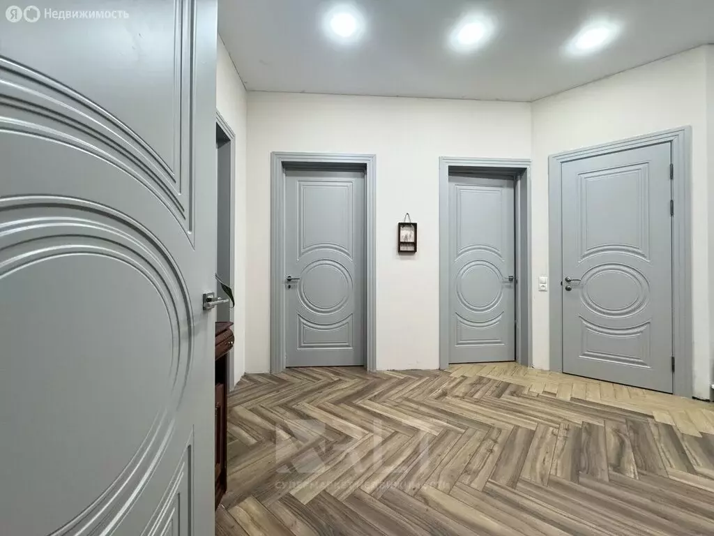 3-комнатная квартира: Махачкала, улица Абдулхакима Исмаилова, 30Е (100 ... - Фото 1