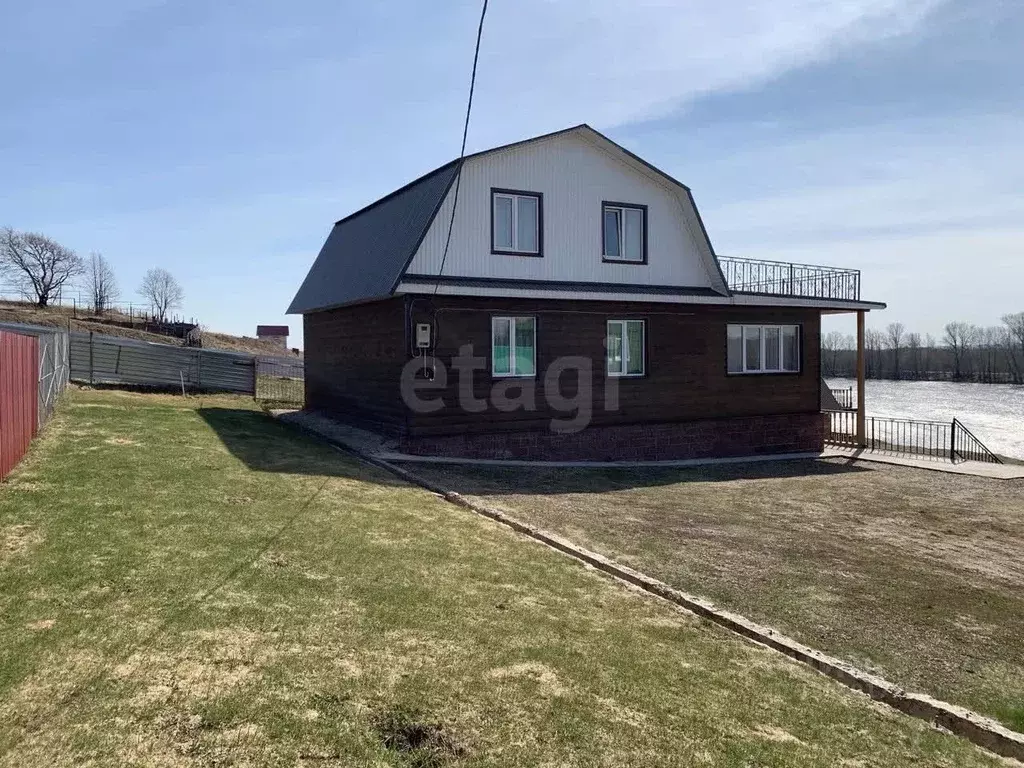 Дом в Башкортостан, Нуримановский район, Красногорский сельсовет, д. ... - Фото 1