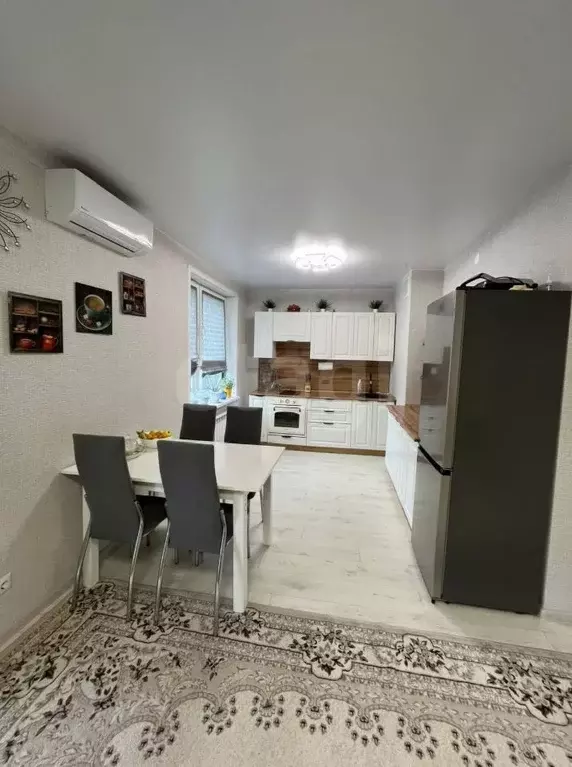 2-к кв. Татарстан, Альметьевск ул. Автомобилистов, 7 (59.3 м) - Фото 1