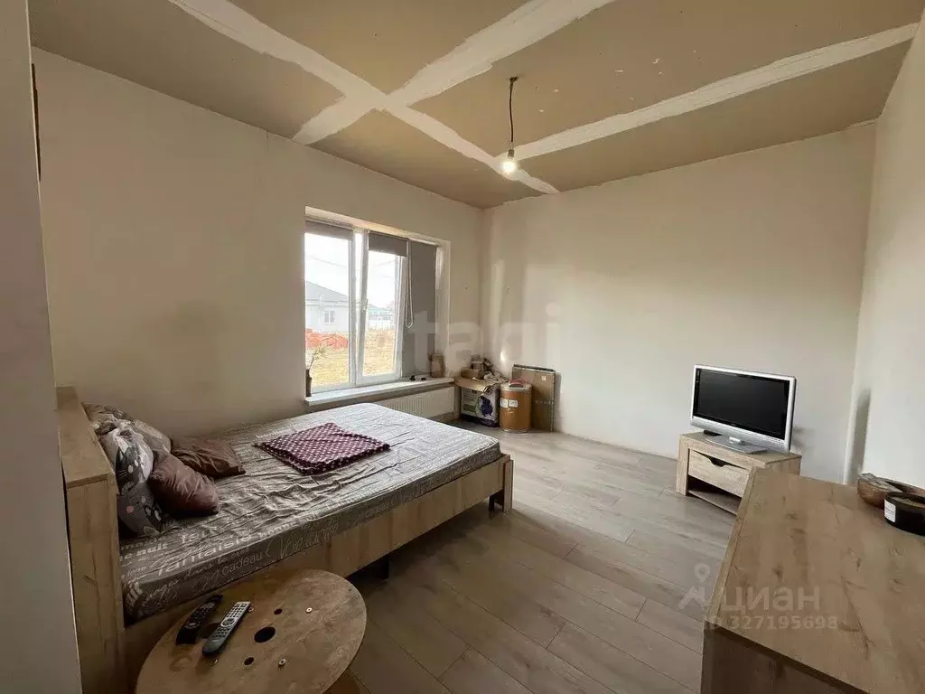 Дом в Ставропольский край, Михайловск Шпаковский район, Вишневая ул. ... - Фото 1