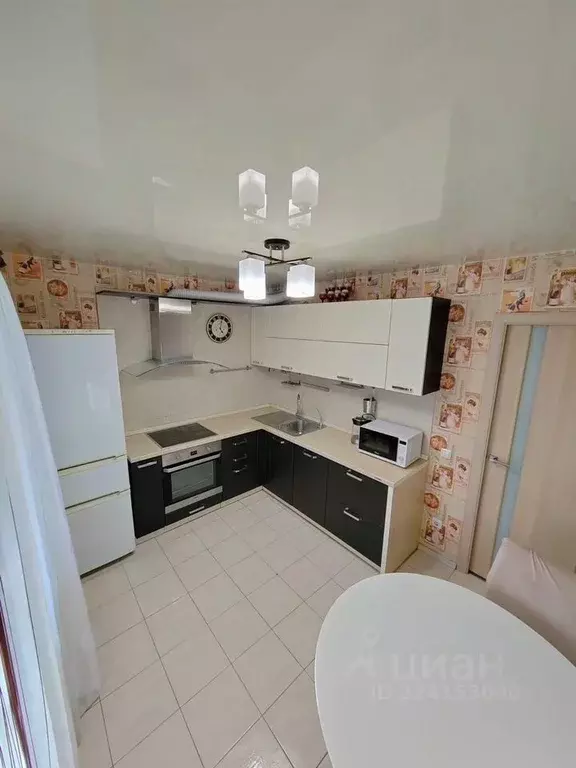 1-к кв. Тюменская область, Тюмень Широтная ул., 168 (43.3 м) - Фото 1