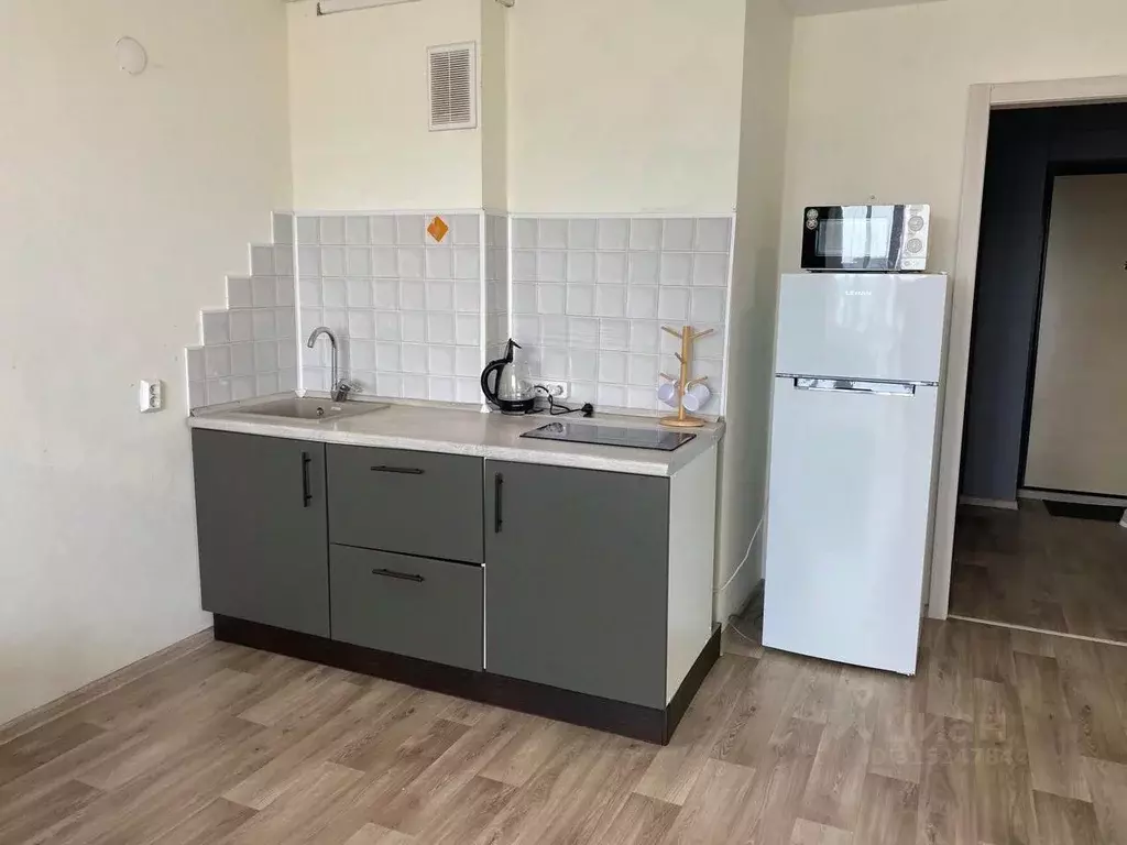 Студия Кировская область, Киров ул. Чистопрудненская, 2А (31.0 м) - Фото 1