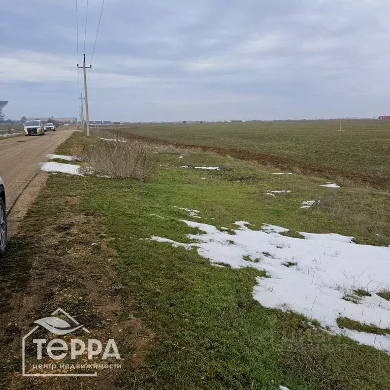 Участок в Крым, Сакский район, с. Молочное 2 (6.0 сот.) - Фото 1