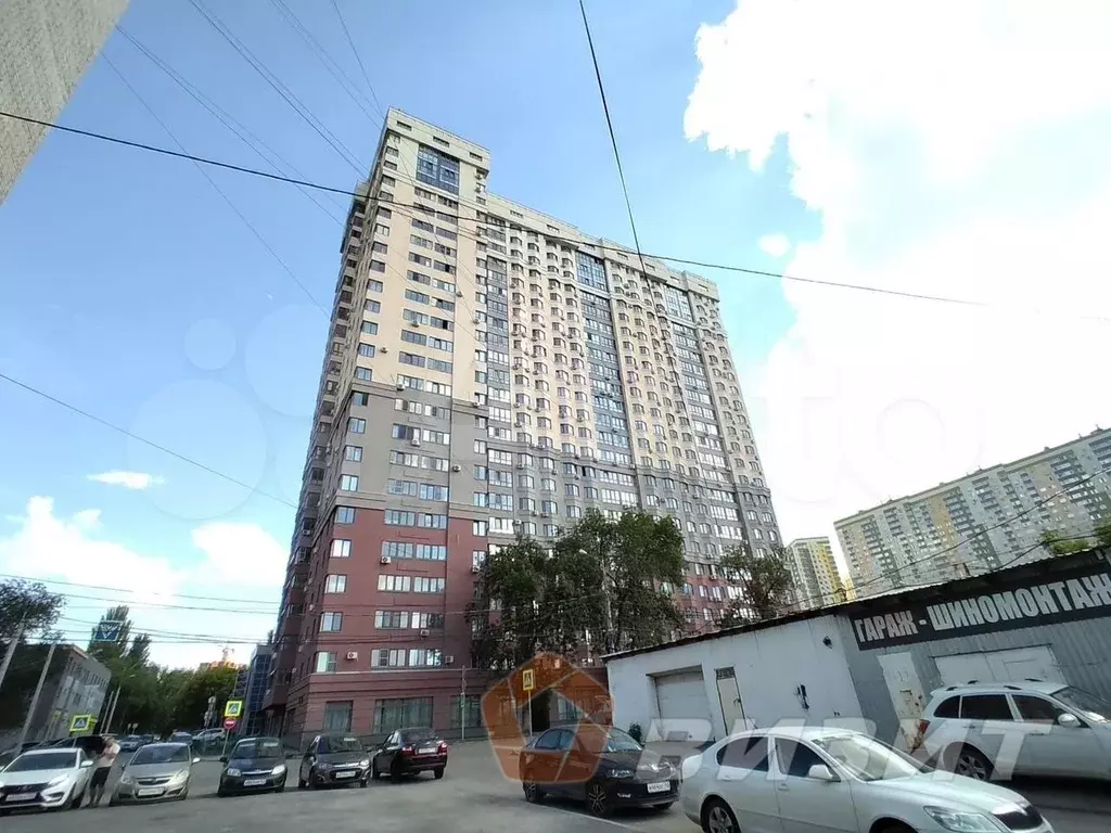 Офис с новым ремонтом и панорамным видом на город - Фото 1