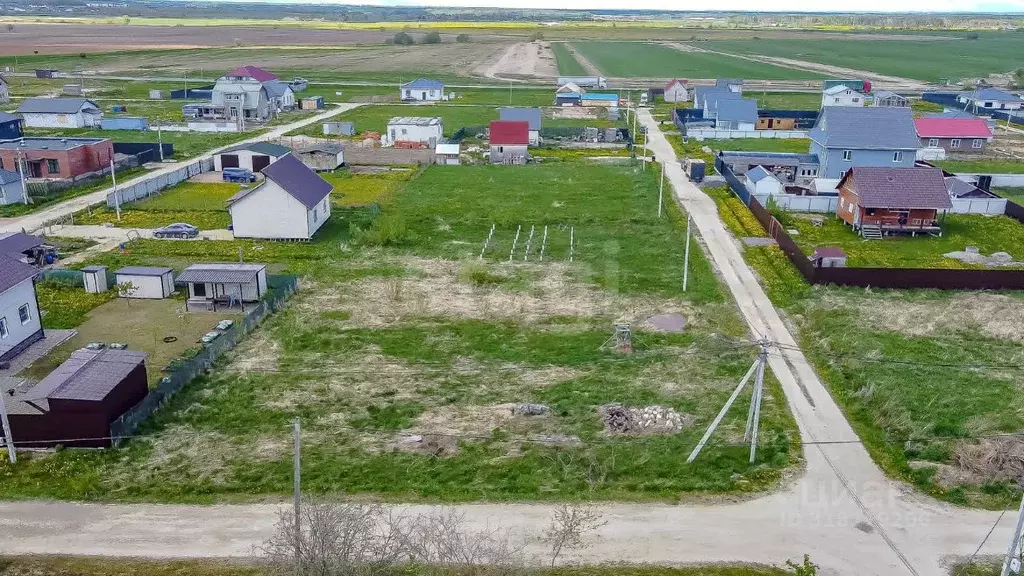 Участок в Ленинградская область, Ломоносовский район, Аннинское ... - Фото 0