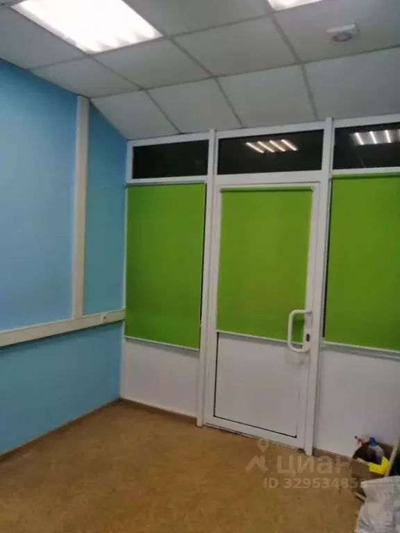 Помещение свободного назначения в Саха (Якутия), Нерюнгри ул. ... - Фото 1