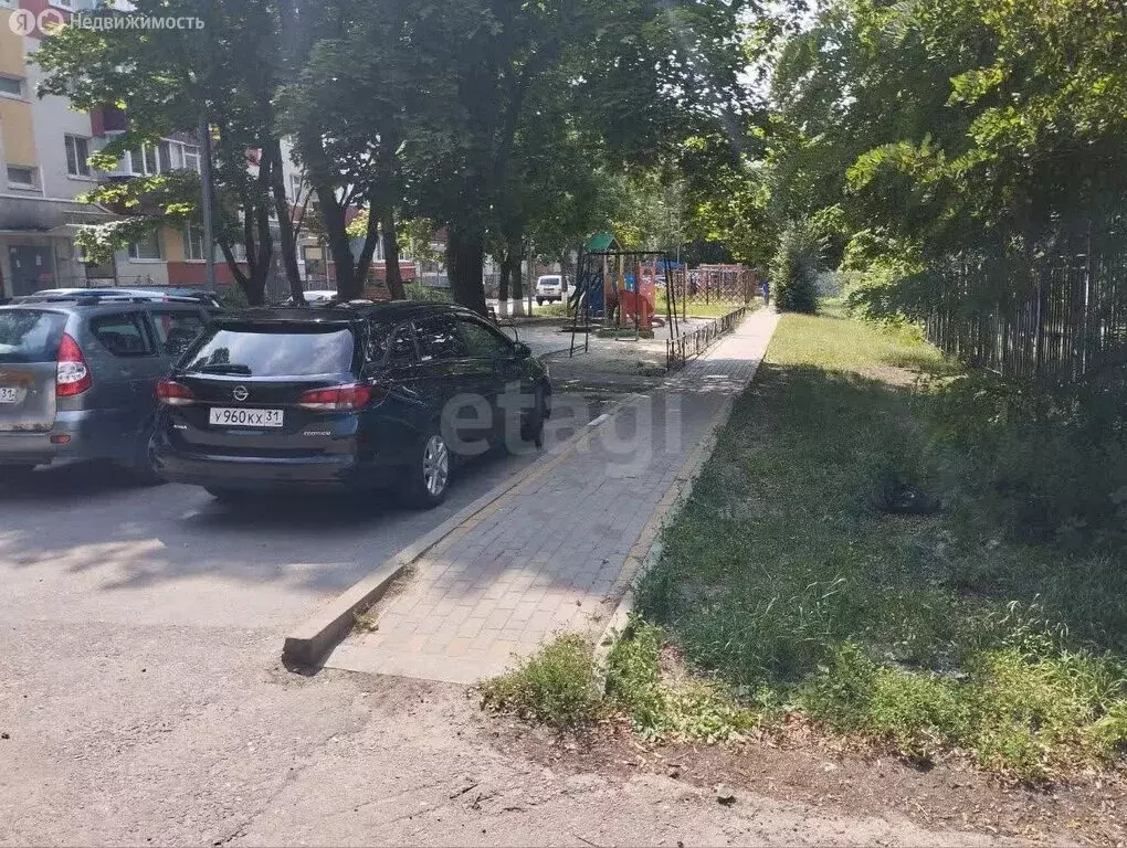 3-комнатная квартира: Белгород, улица Мокроусова, 5А (62 м) - Фото 1