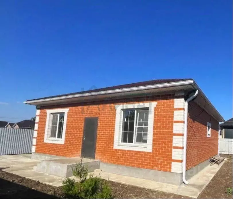 Дом в Ростовская область, Аксайский район, Ольгинская ст-ца 7-й пер. ... - Фото 1