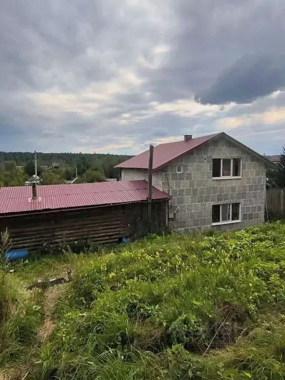 Дом в Свердловская область, Екатеринбург муниципальное образование, ... - Фото 1