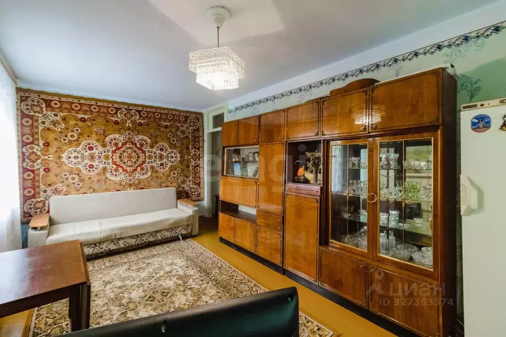 2-к кв. Хабаровский край, Комсомольск-на-Амуре Октябрьский просп., 14 ... - Фото 1