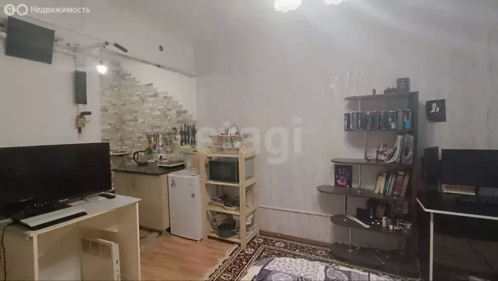 Квартира-студия: Кыштым, улица Юлии Ичевой, 150 (15.6 м) - Фото 1