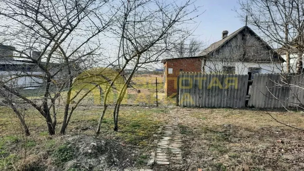 Дом в Краснодарский край, Крымский район, Южное с/пос, Красный хут. ... - Фото 1