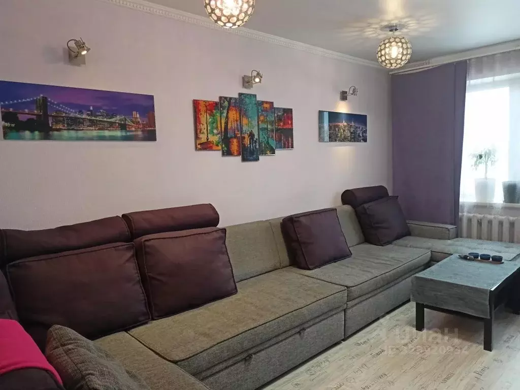 3-к кв. Омская область, Омск ул. 70 лет Октября, 20 (62.8 м) - Фото 2