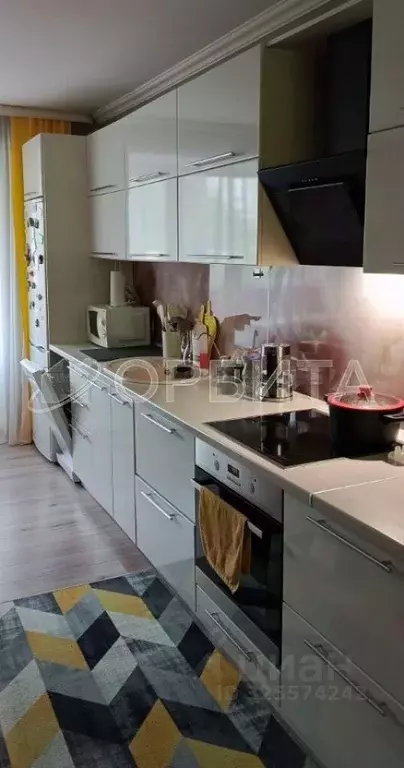 2-к кв. Тюменская область, Тюмень Широтная ул., 124 (64.6 м) - Фото 1