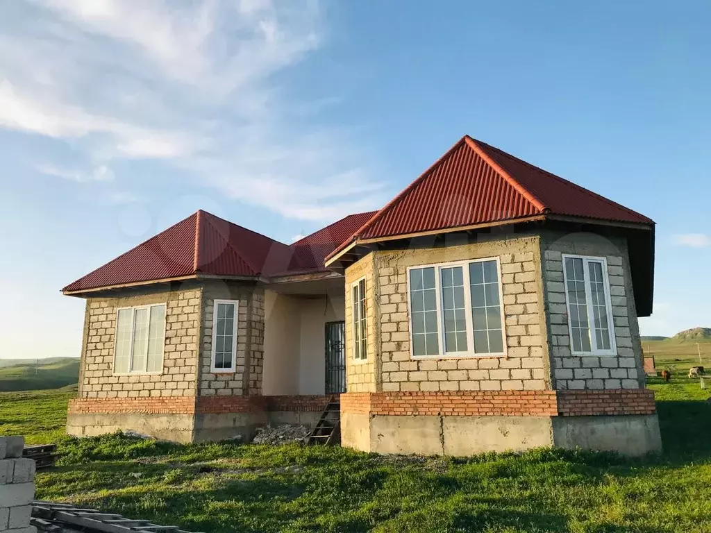 Дом 230 м на участке 10 сот. - Фото 1