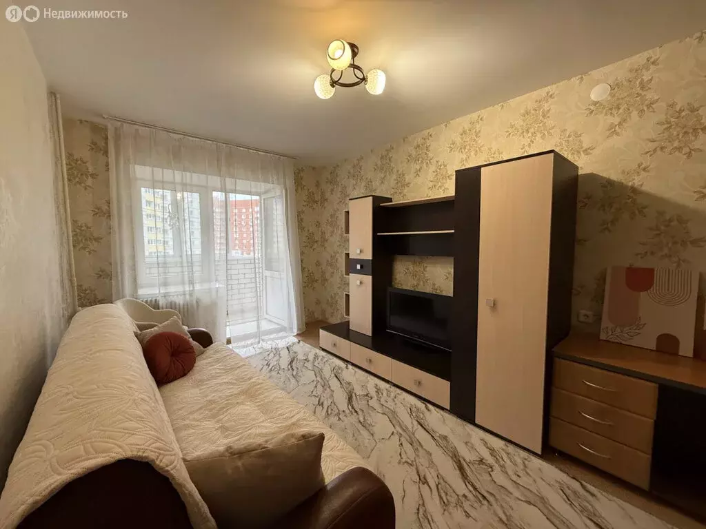 1-комнатная квартира: Киров, улица Сурикова, 37 (37.1 м) - Фото 1
