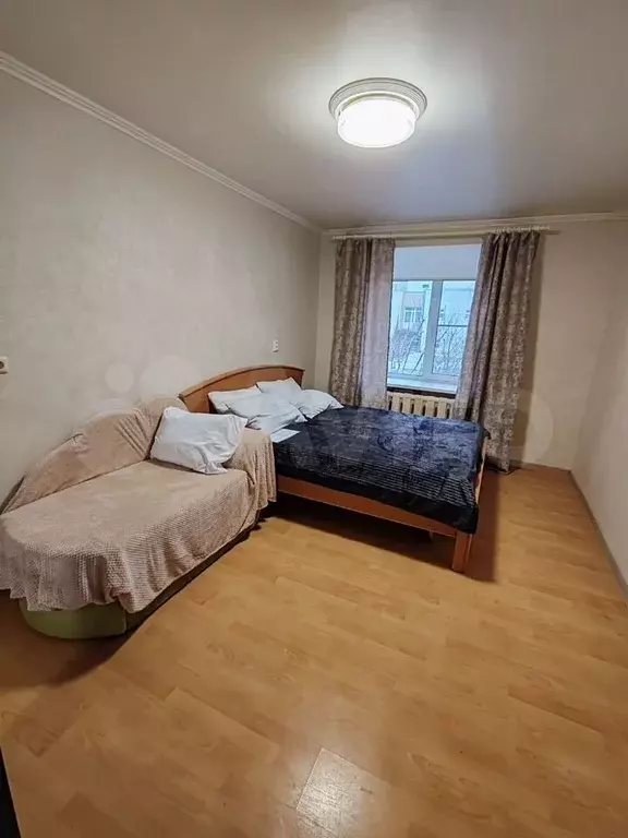 2-к. квартира, 55 м, 1/5 эт. - Фото 0