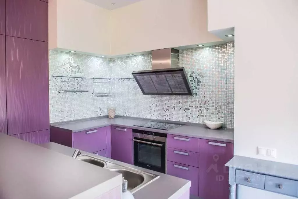 2-к кв. Краснодарский край, Сочи Светлана мкр, ул. Дмитриевой, 5 (48.0 ... - Фото 1