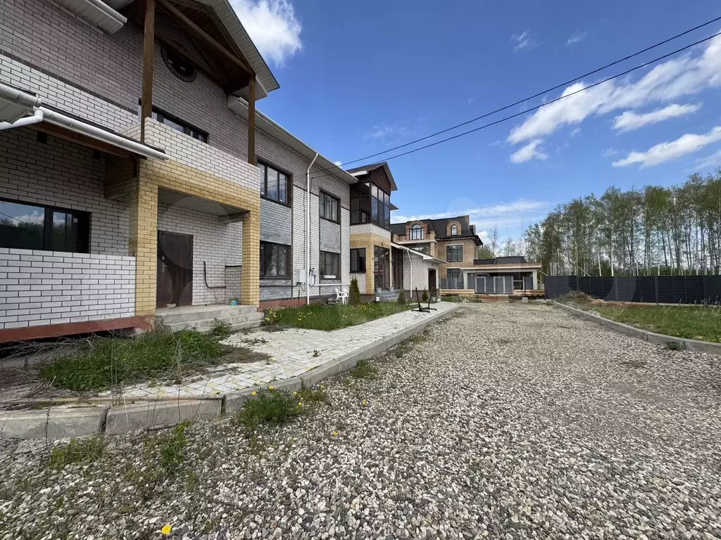Таунхаус 300 м на участке 7 сот. - Фото 1