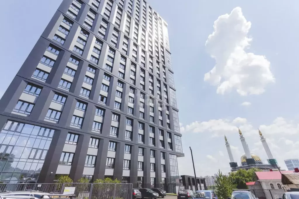 3-к кв. Башкортостан, Уфа Коммунистическая ул., 115/1 (70.36 м) - Фото 0