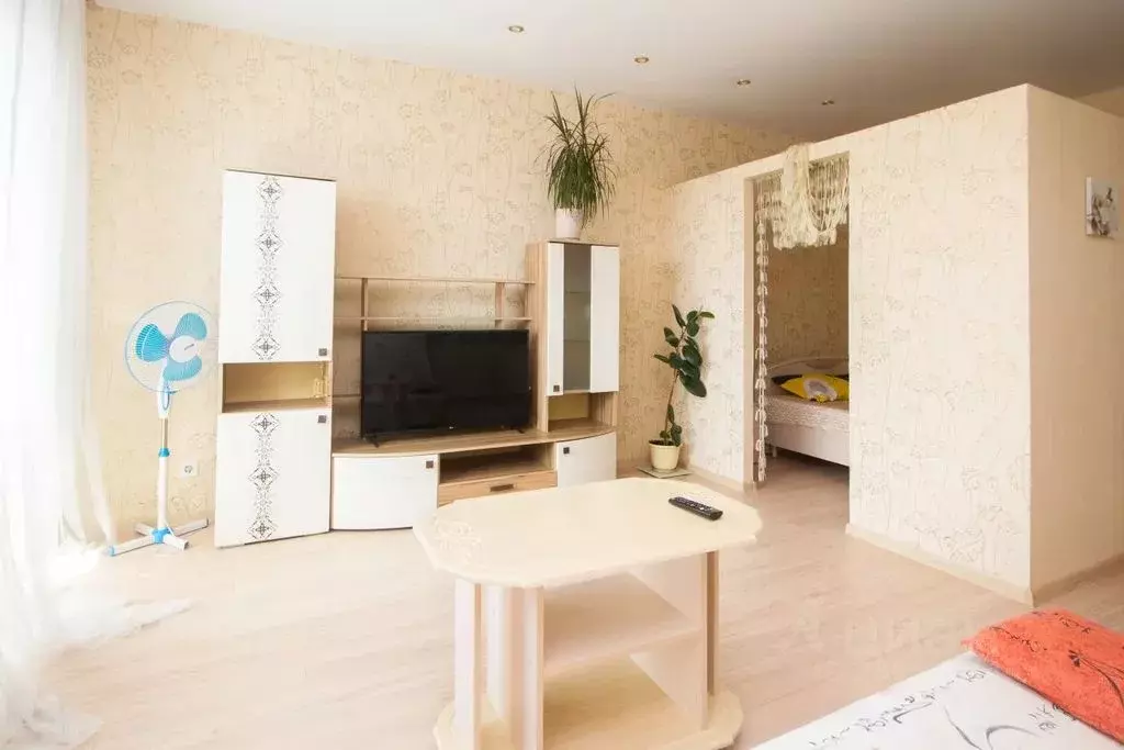 1-к кв. Карелия, Петрозаводск ул. Чапаева, 44 (48.0 м) - Фото 0