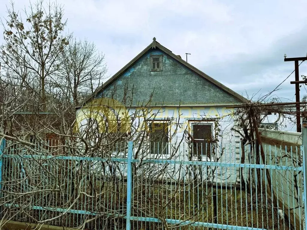 Дом в Краснодарский край, Темрюк ул. Карпузи, 7 (37 м) - Фото 0