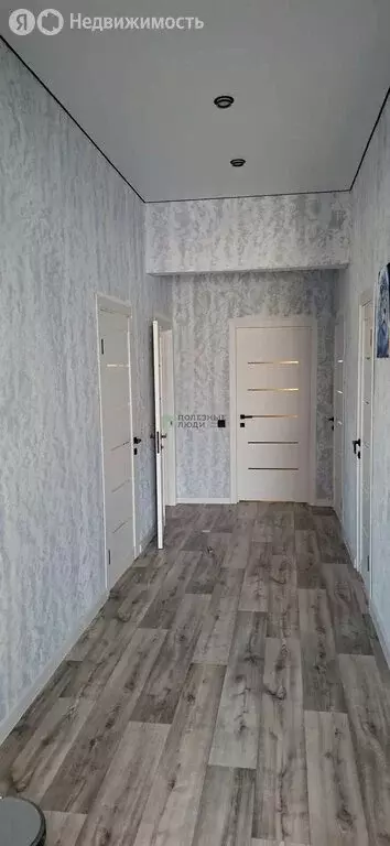Дом в Наримановский район, поселок Наримановский, Юбилейная улица, 12А ... - Фото 2