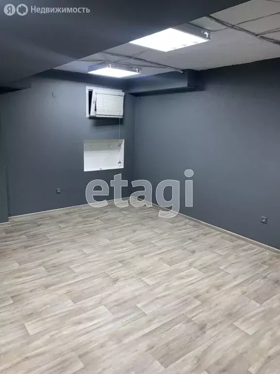 Помещение свободного назначения (240 м) - Фото 1