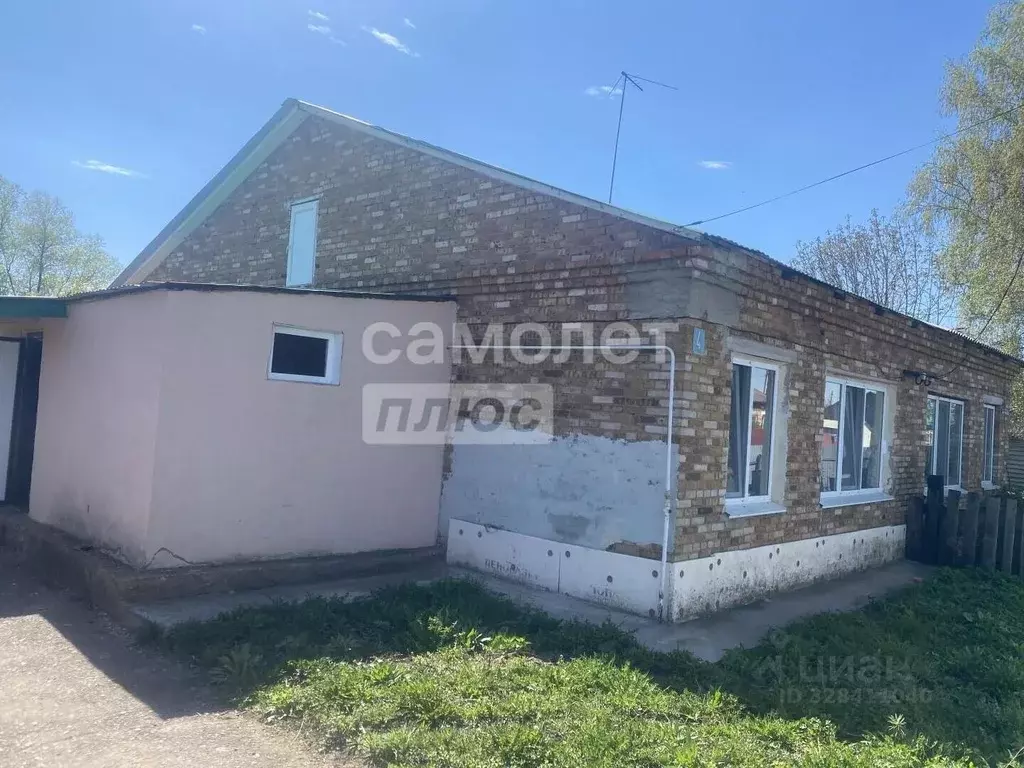 Таунхаус в Башкортостан, Иглинский сельсовет, с. Иглино ул. 8 Марта ... - Фото 1