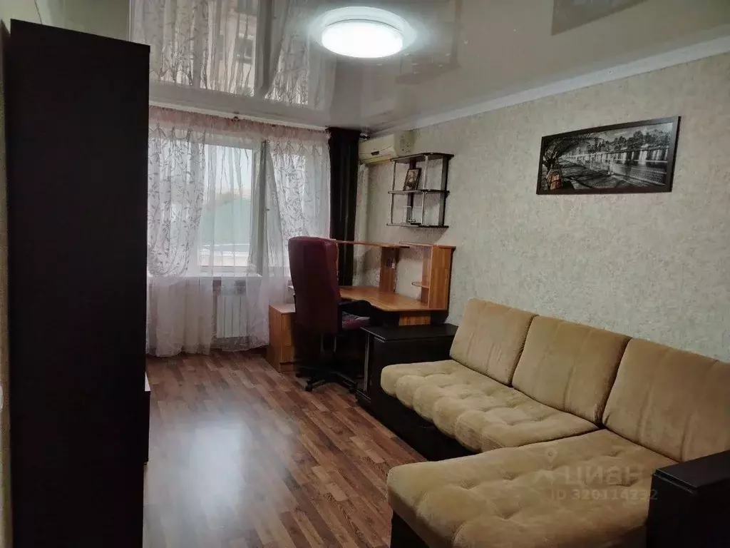 2-к кв. Самарская область, Сызрань ул. Гоголя, 11 (45.6 м) - Фото 1