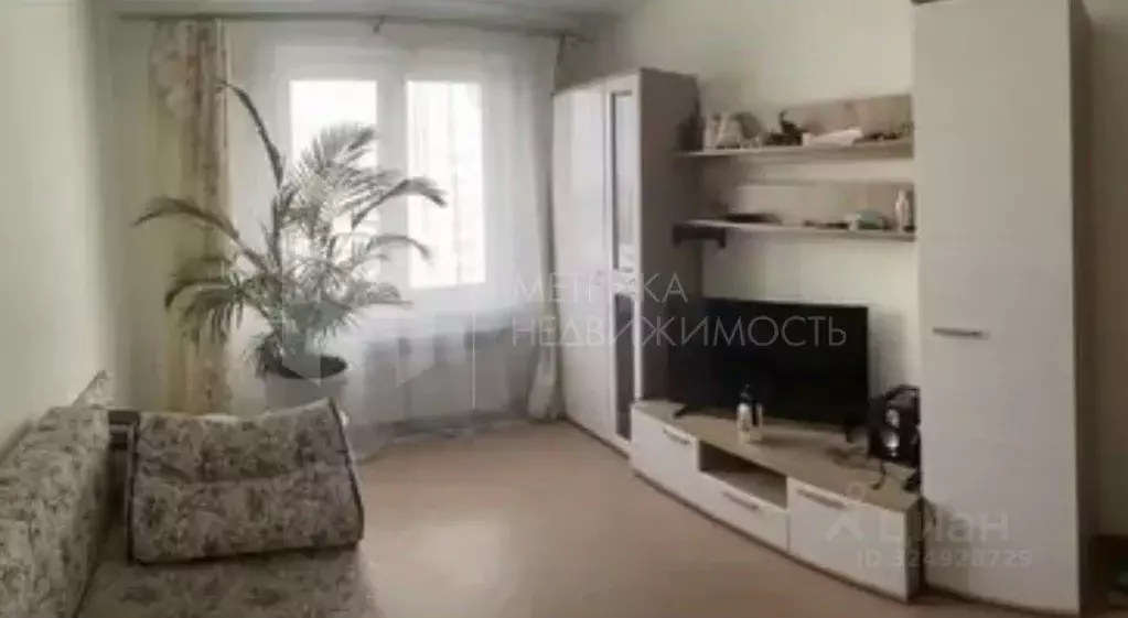 1-к кв. Тюменская область, Тюмень Антипино мкр, ул. Беловежская, 17 ... - Фото 1