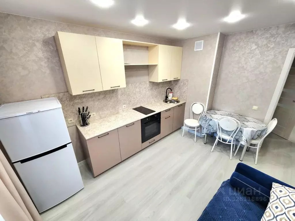 1-к кв. Красноярский край, Красноярск ул. Авиаторов, 42 (54.0 м) - Фото 2