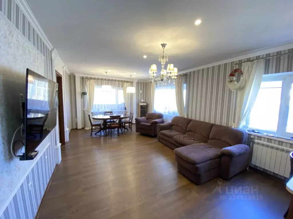 Коттедж в Свердловская область, Верхняя Пышма городской округ, пос. ... - Фото 2