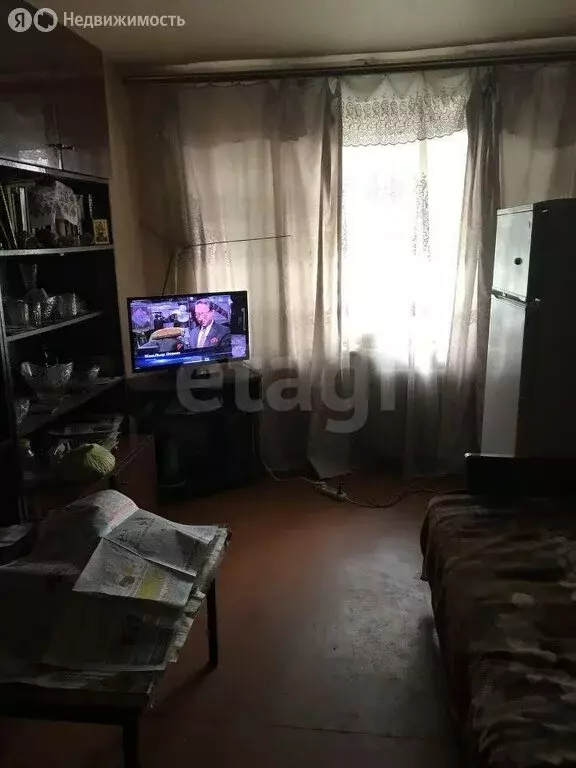 3-комнатная квартира: Белгород, улица Мичурина, 62А (57 м) - Фото 1