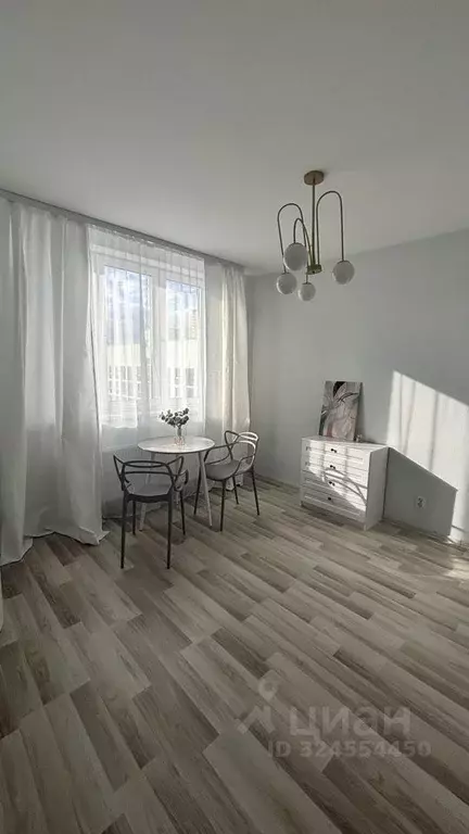 Студия Свердловская область, Екатеринбург ул. Академика Парина, 35 ... - Фото 1