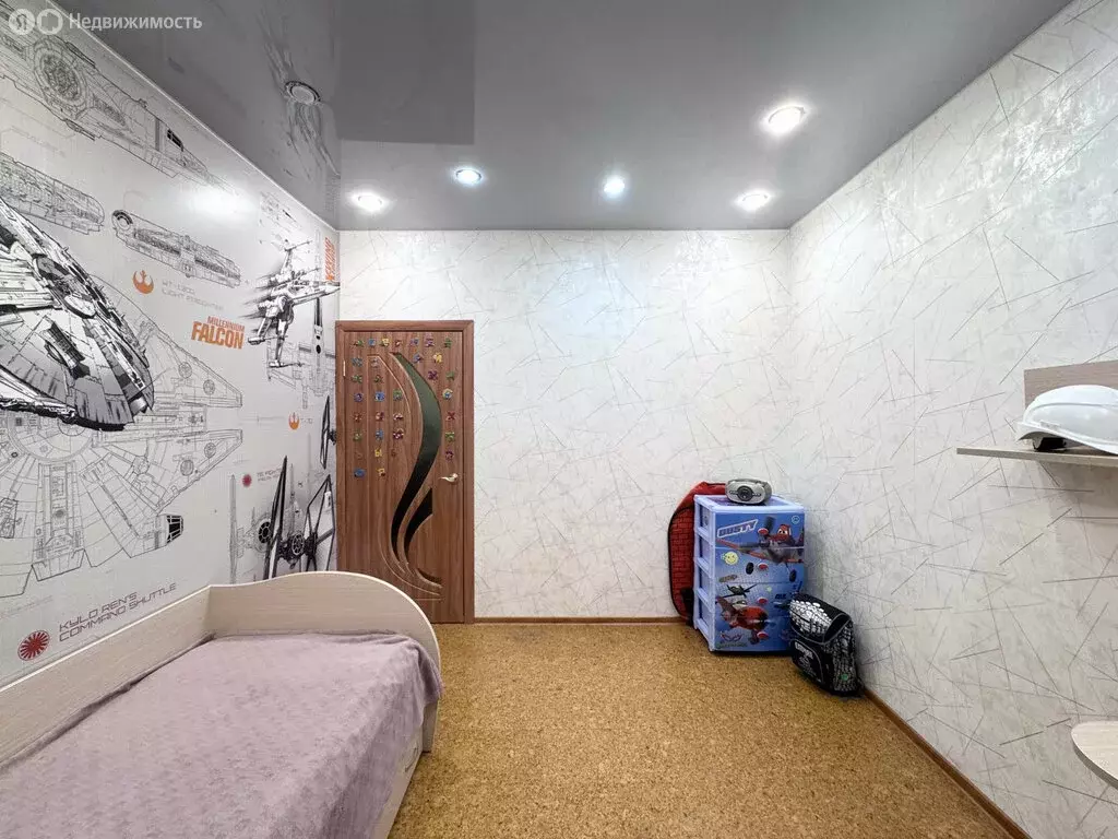 3-комнатная квартира: Норильск, улица 50 лет Октября, 8 (67.7 м) - Фото 2