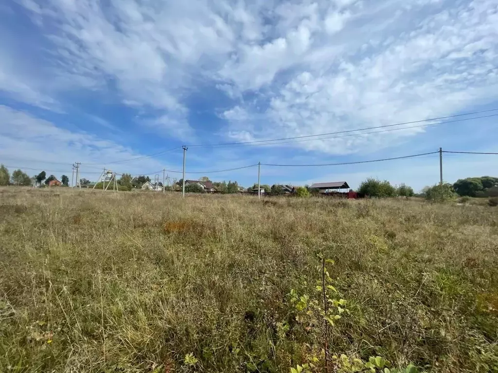 Участок в Московская область, Сергиево-Посадский городской округ, д. ... - Фото 1