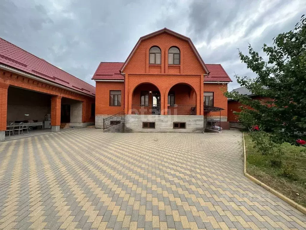 Дом в Ингушетия, Назрань ул. Суламбек-Хаджи Евлоева, 4 (170 м) - Фото 0