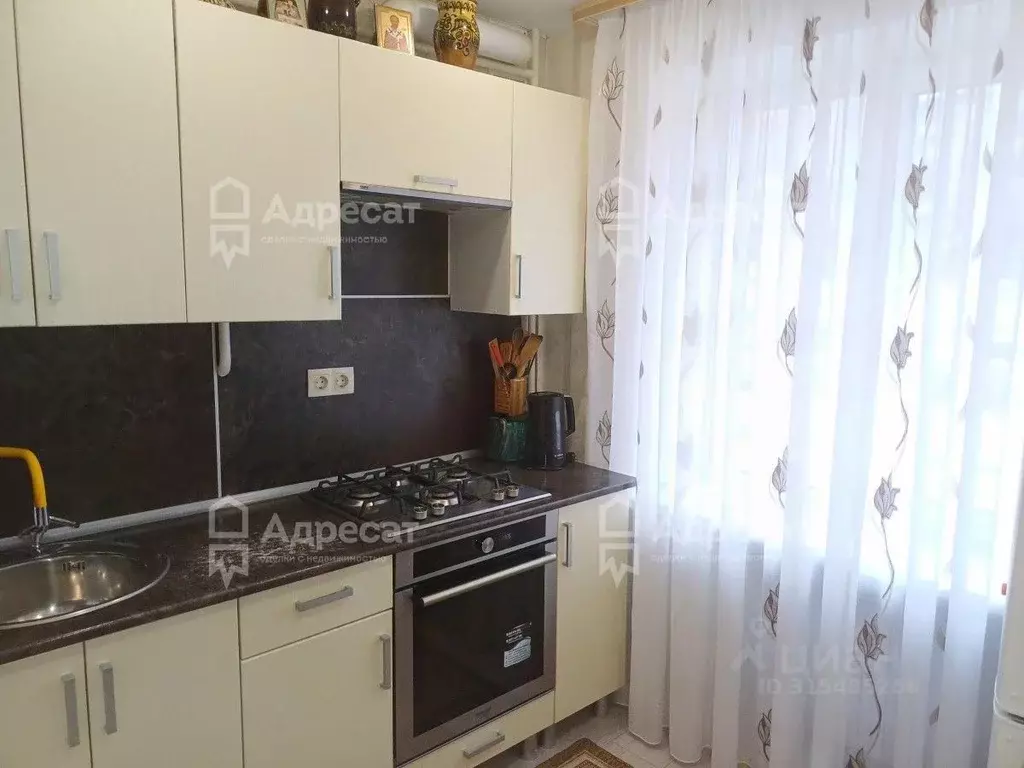 2-к кв. Волгоградская область, Волгоград ул. Луговского, 2 (45.8 м) - Фото 1