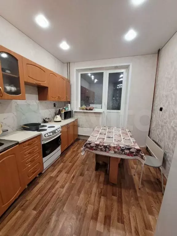 3-к. квартира, 68,5 м, 2/9 эт. - Фото 0