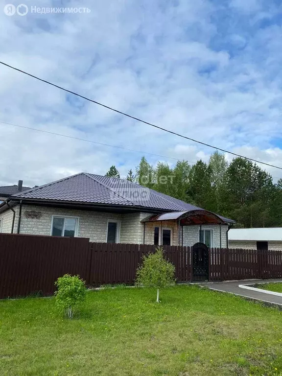 Дом в деревня Нуркеево, Пригородная улица (180 м) - Фото 1
