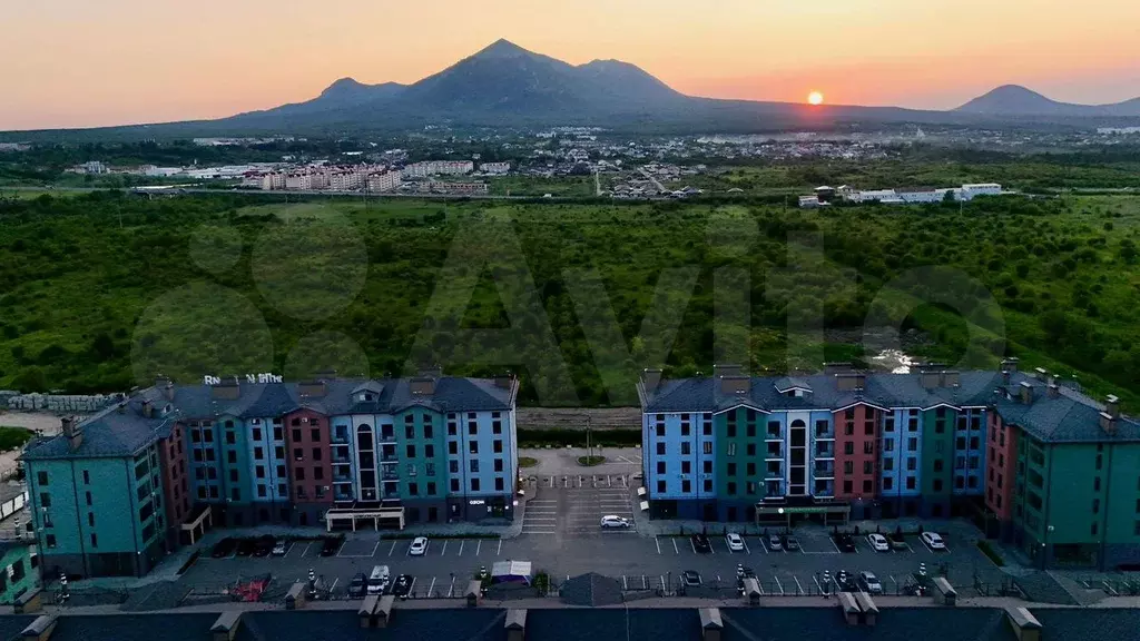1-к. квартира, 42,1 м, 6/8 эт. - Фото 1