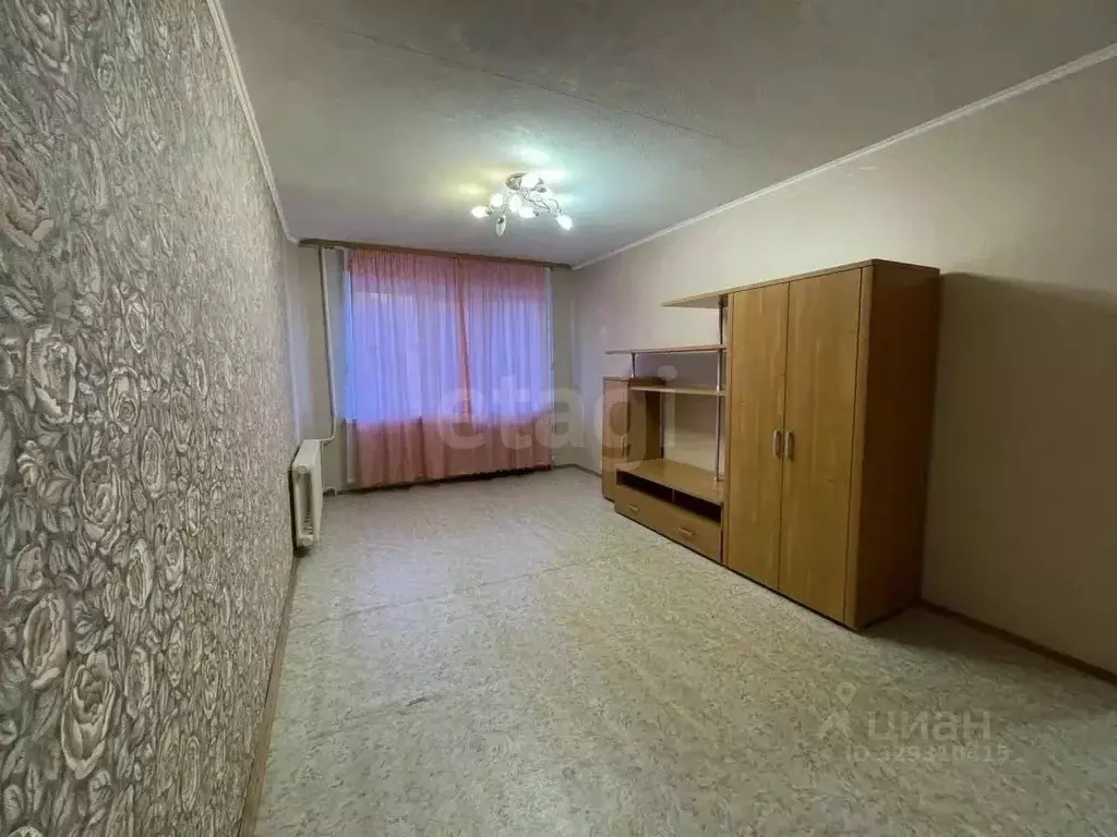 3-к кв. Курганская область, Курган Заозерный жилрайон, 5-й мкр, 9к3 ... - Фото 1
