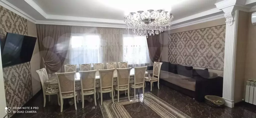 Дом 180 м на участке 6 сот. - Фото 0