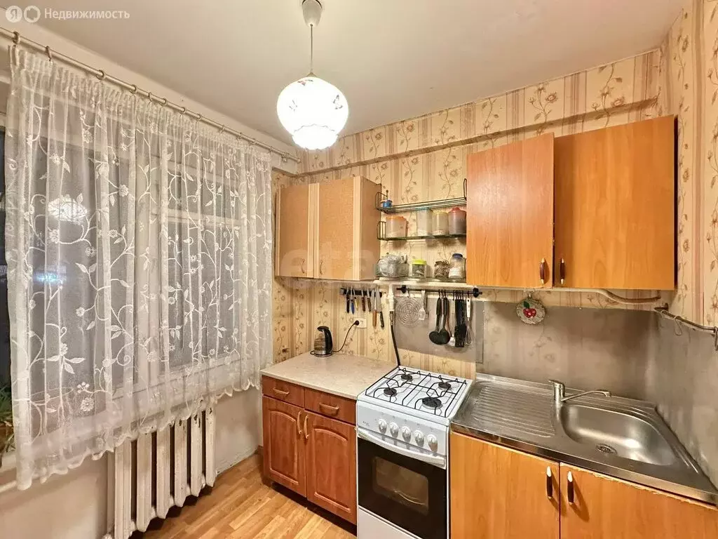 3-комнатная квартира: Санкт-Петербург, Новоизмайловский проспект, 17 ... - Фото 1