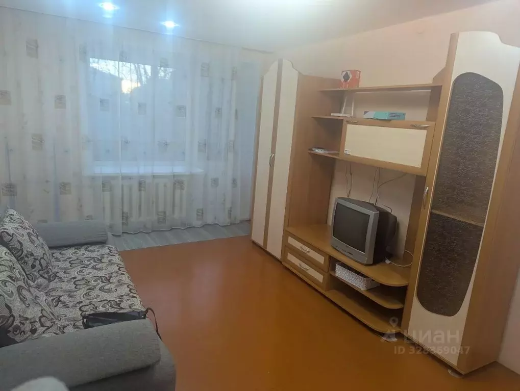 1-к кв. Хакасия, Абакан ул. Кошурникова, 21 (32.4 м) - Фото 2