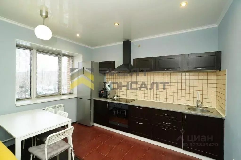 1-к кв. Омская область, Омск ул. Дианова, 9к1 (38.0 м) - Фото 2