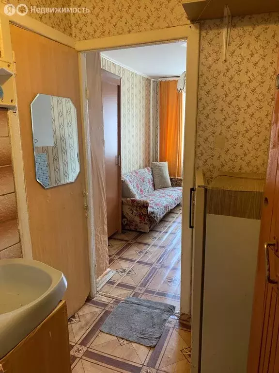 Квартира-студия: Красноярск, улица Александра Матросова, 28 (13.5 м) - Фото 0